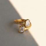 Anillo Ribbed Crystal